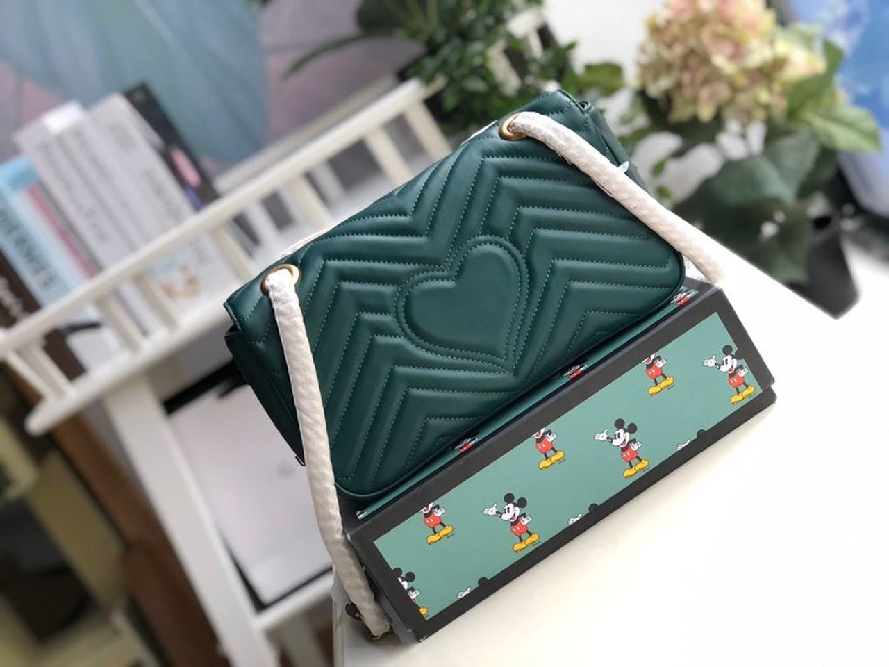 Marmont Small MatelassÃƒÂ© Shoulder Bag Green MatelassÃƒÂ© Chevron For Women 10in/26cm 443497