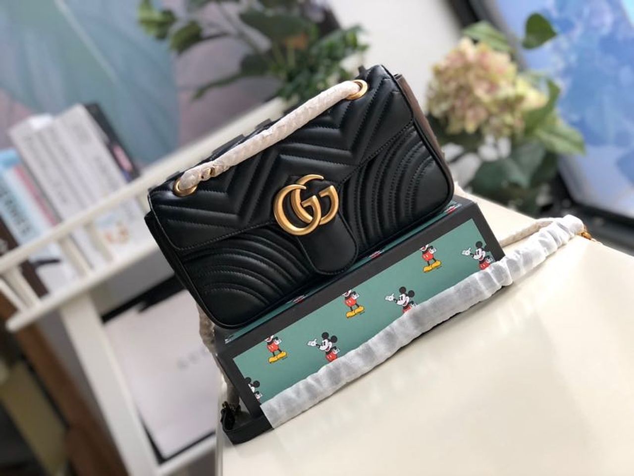Marmont Small MatelassÃƒÂ© Shoulder Bag Black MatelassÃƒÂ© Chevron For Women 10in/26cm 443497 DTGLAMIT 1000
