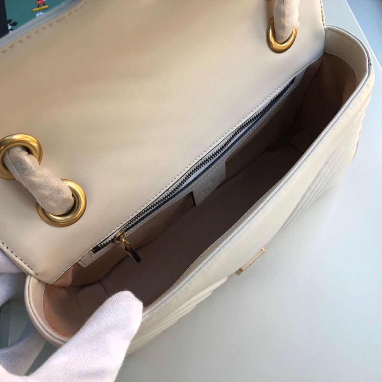 Gucci Marmont Small Matelassé Shoulder Bag White Matelassé Chevron For Women 10in/26cm 443497 DTDiorT 9022