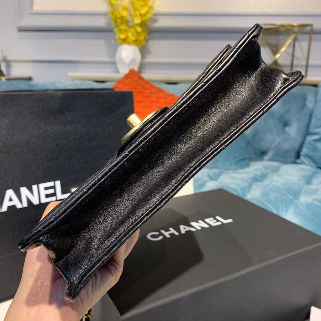 ChanelShort Pearl Handle Bag Gold Toned Hardware Black For Women Handbags, Shoulder And Crossbody Bags 8.2in/21cm AS0585