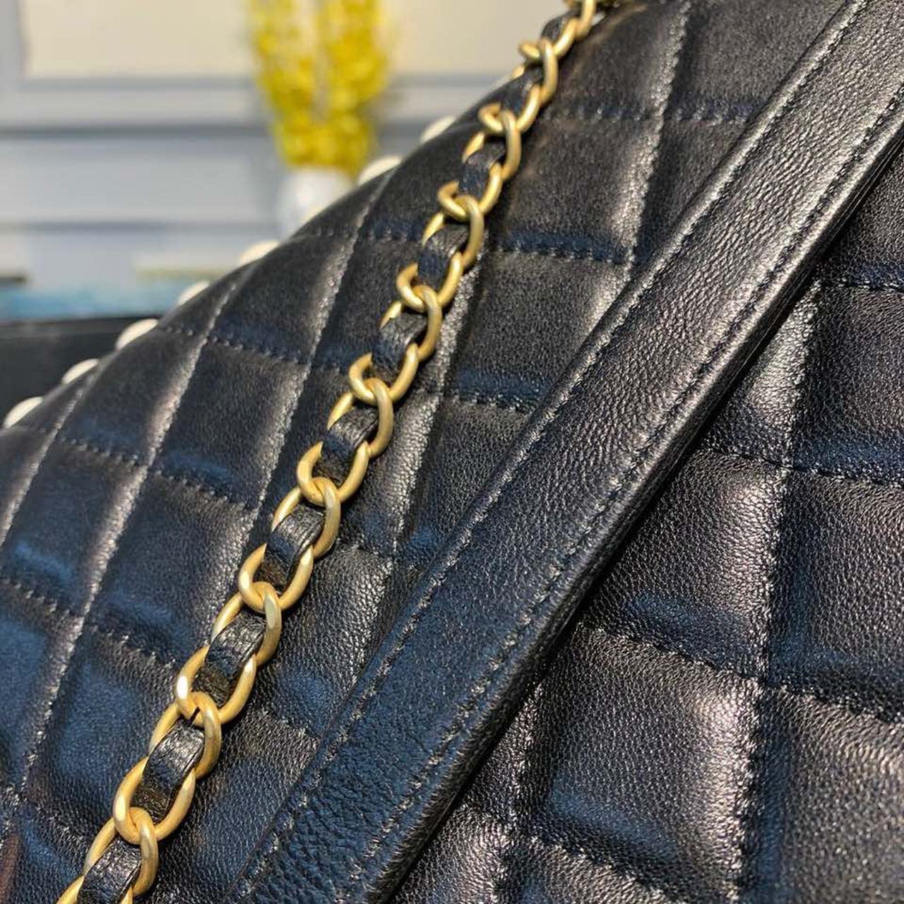 ChanelShort Pearl Handle Bag Gold Toned Hardware Black For Women Handbags, Shoulder And Crossbody Bags 8.2in/21cm AS0585