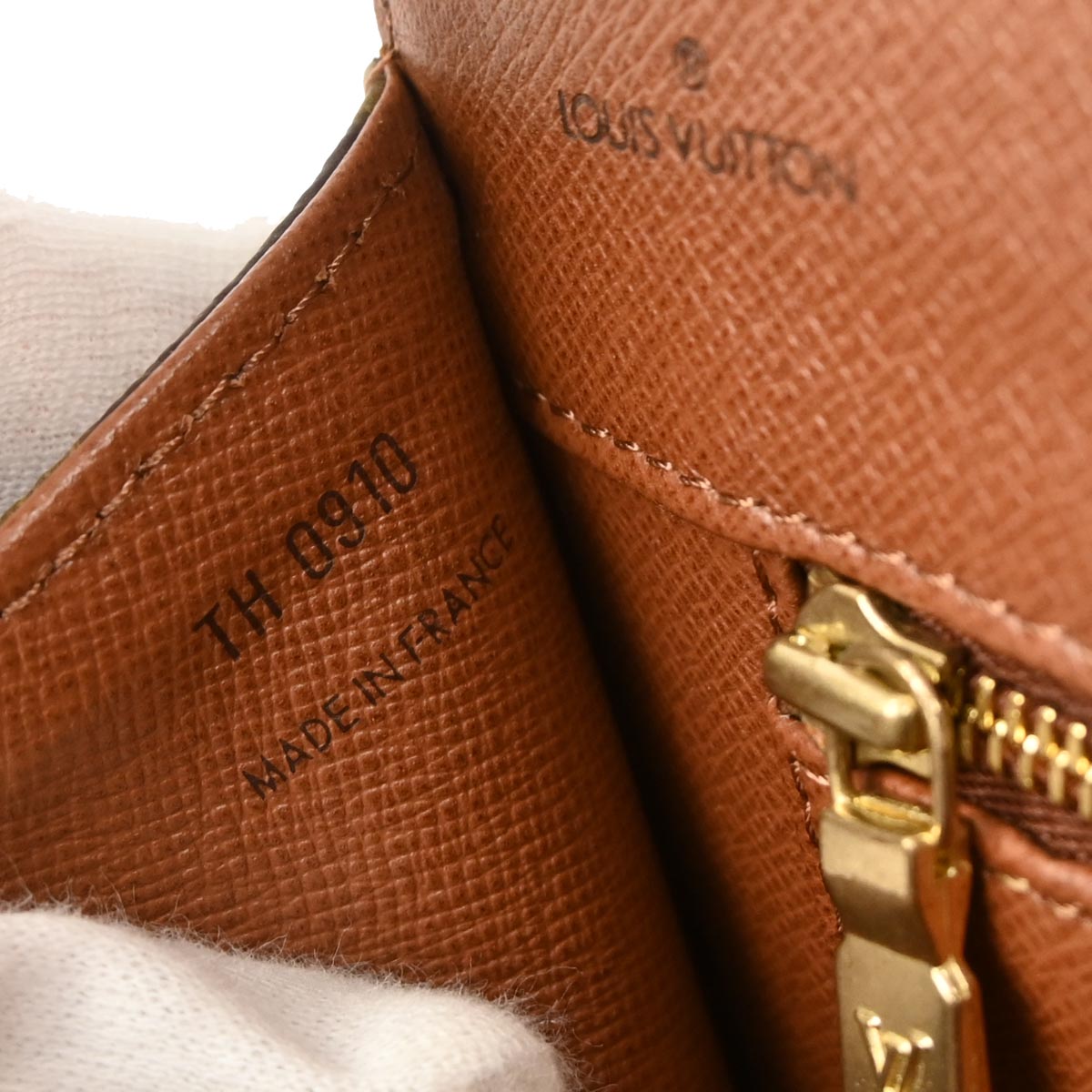Louis Vuitton 1990 Monogram Pochette Dame PM Clutch Bag M51812