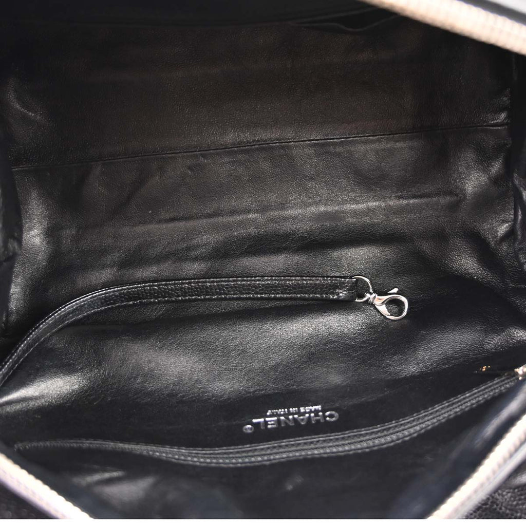 Chanel 2006-2008 Black Caviar Skin Handbag