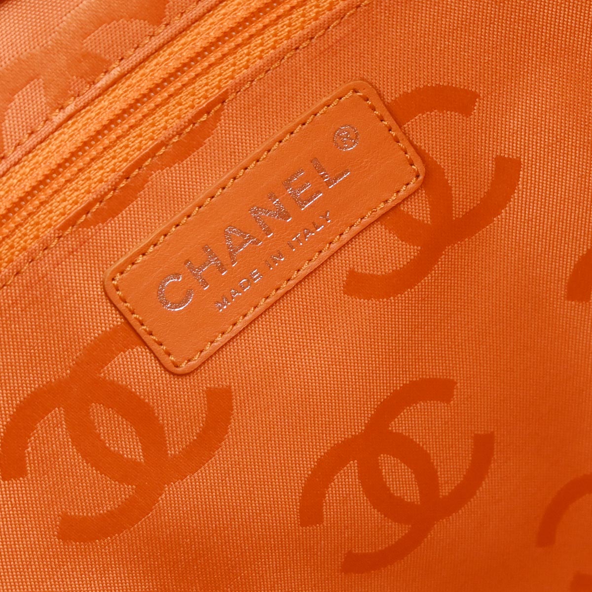 Chanel 2005-2006 Brown Calfskin Cambon Ligne Tote Handbag