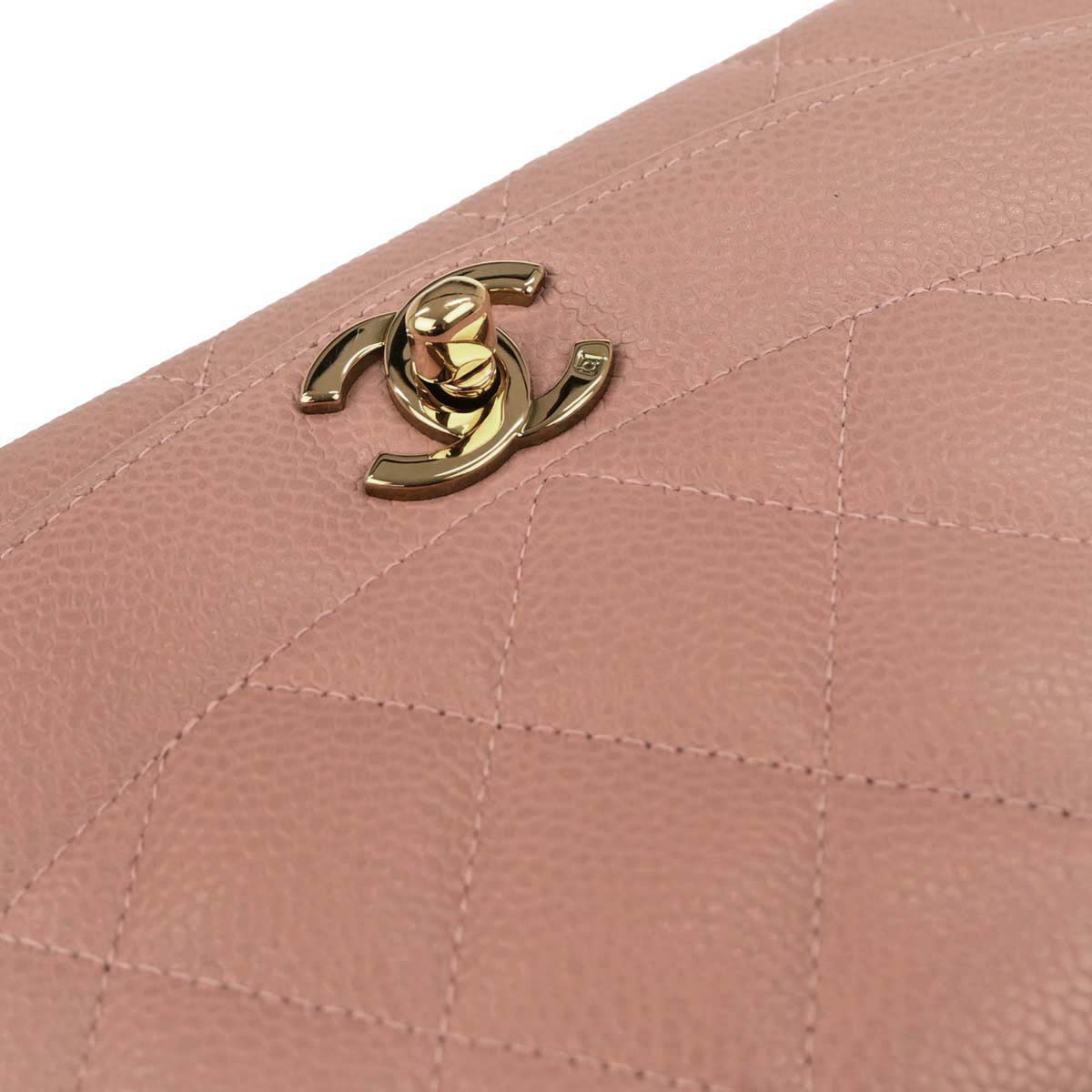 Chanel 1994-1996 Pink Caviar Skin Small Diana Shoulder Bag