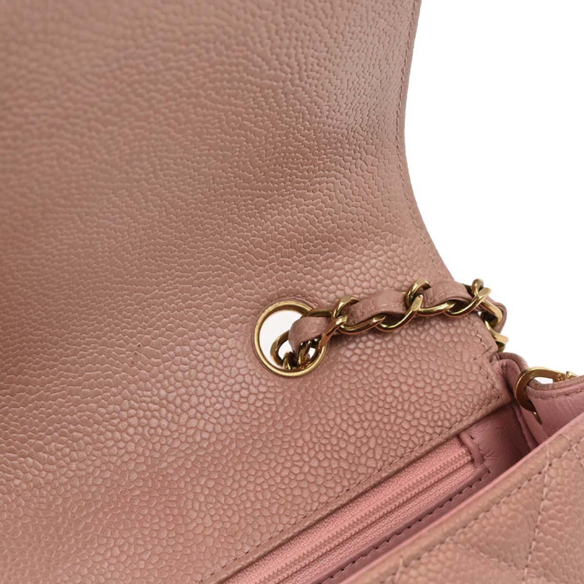 Chanel 1994-1996 Pink Caviar Skin Small Diana Shoulder Bag