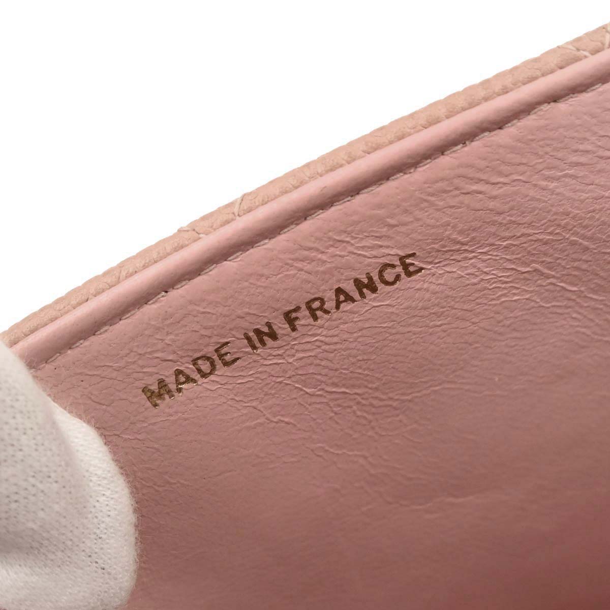 Chanel 1994-1996 Pink Caviar Skin Small Diana Shoulder Bag