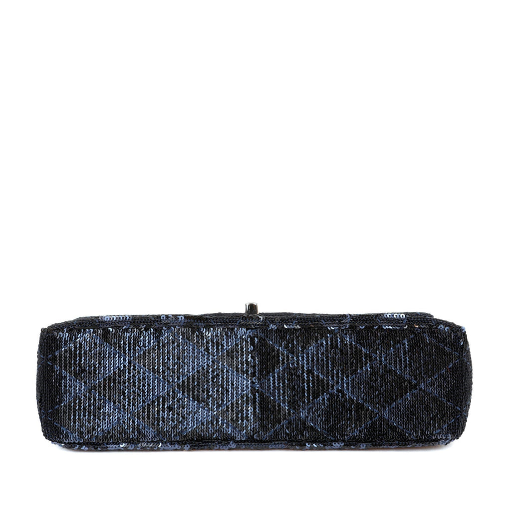 Chanel Black/Navy Sequin Classic Flap Bag w/ SiLouis Vuittoner Hardware