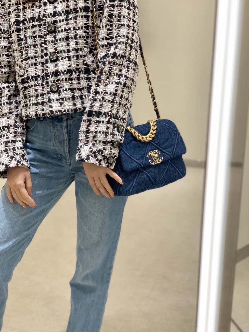 Chanel 19 Handbag Denim Blue For Women GlamIap Bag, Shoulder And Crossbody Bags 10.1in/26cm AS1160 B02876 N6832