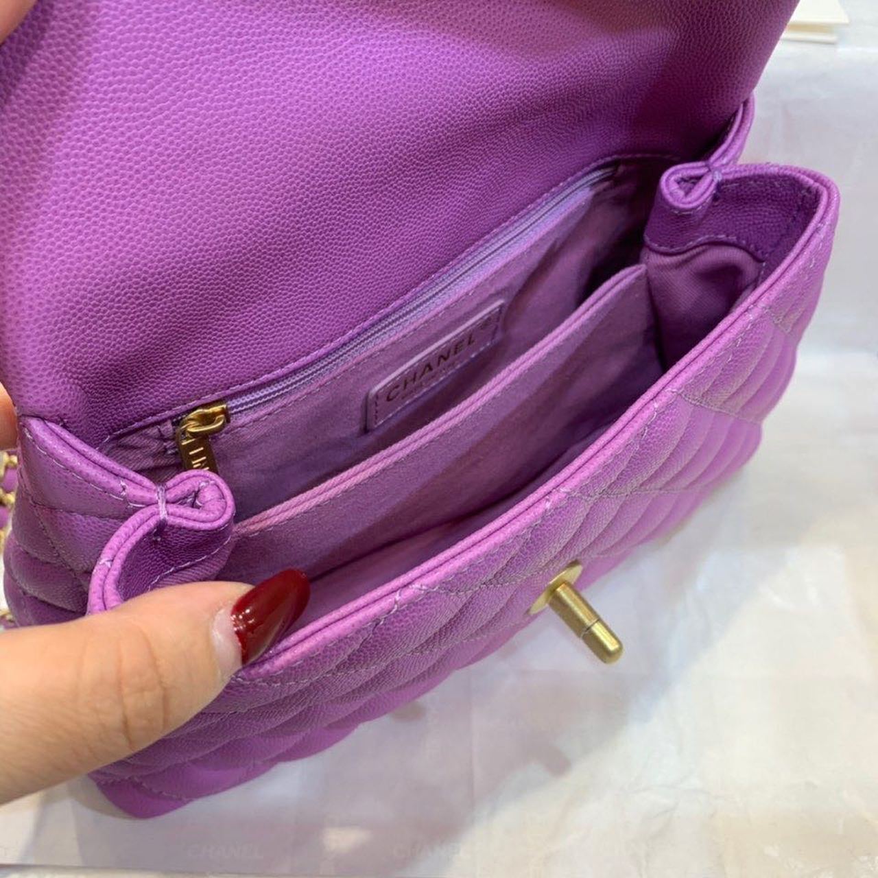 ChanelMeGLAMIum GlamIap Bag With Top Handle Purple For Women, WomenÃ¢â‚¬â„¢s Handbags, Shoulder And Crossbody Bags 9in/23cm A92990