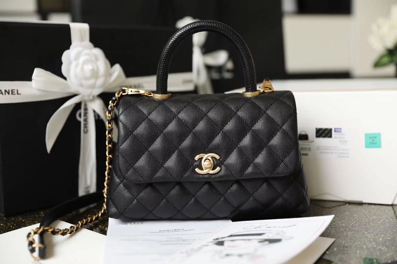 ChanelMeGLAMIum GlamIap Bag With Top Handle Black For Women, WomenÃ¢â‚¬â„¢s Handbags, Shoulder And Crossbody Bags 9in/23cm A92990