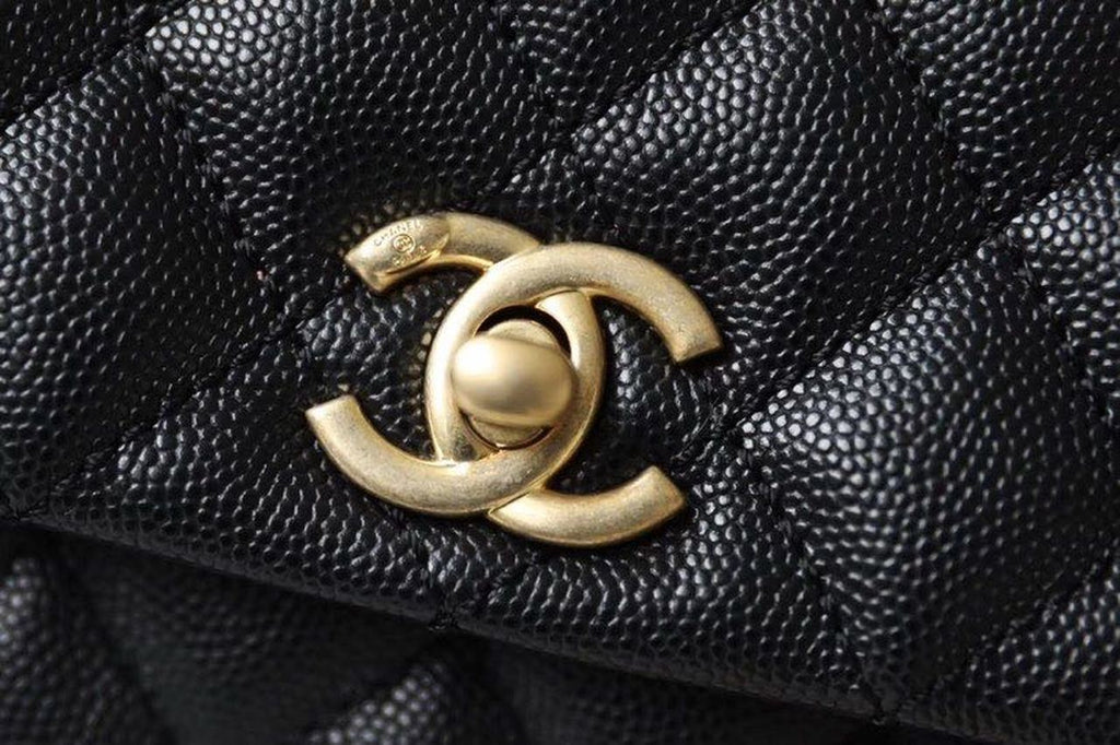 ChanelMedium Flap Bag With Top Handle Black For Women, Women’s Handbags, Shoulder And Crossbody Bags 9in/23cm A92990