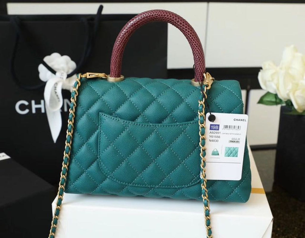 ChanelMeGLAMIum GlamIap Bag With Top Handle Teal For Women, WomenÃ¢â‚¬â„¢s Handbags, Shoulder And Crossbody Bags 9in/23cm A92990