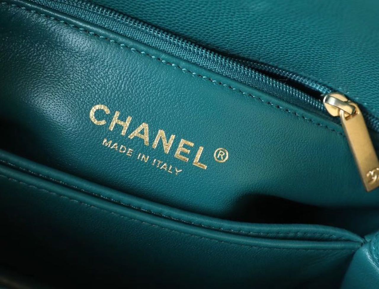 ChanelMeGLAMIum GlamIap Bag With Top Handle Teal For Women, WomenÃ¢â‚¬â„¢s Handbags, Shoulder And Crossbody Bags 9in/23cm A92990