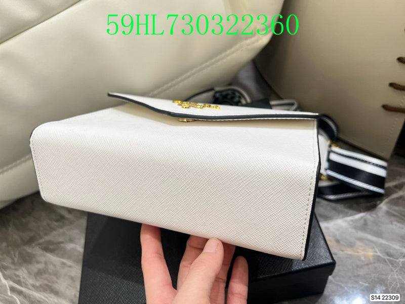 Prada Bags - The Luxera Bags  1522