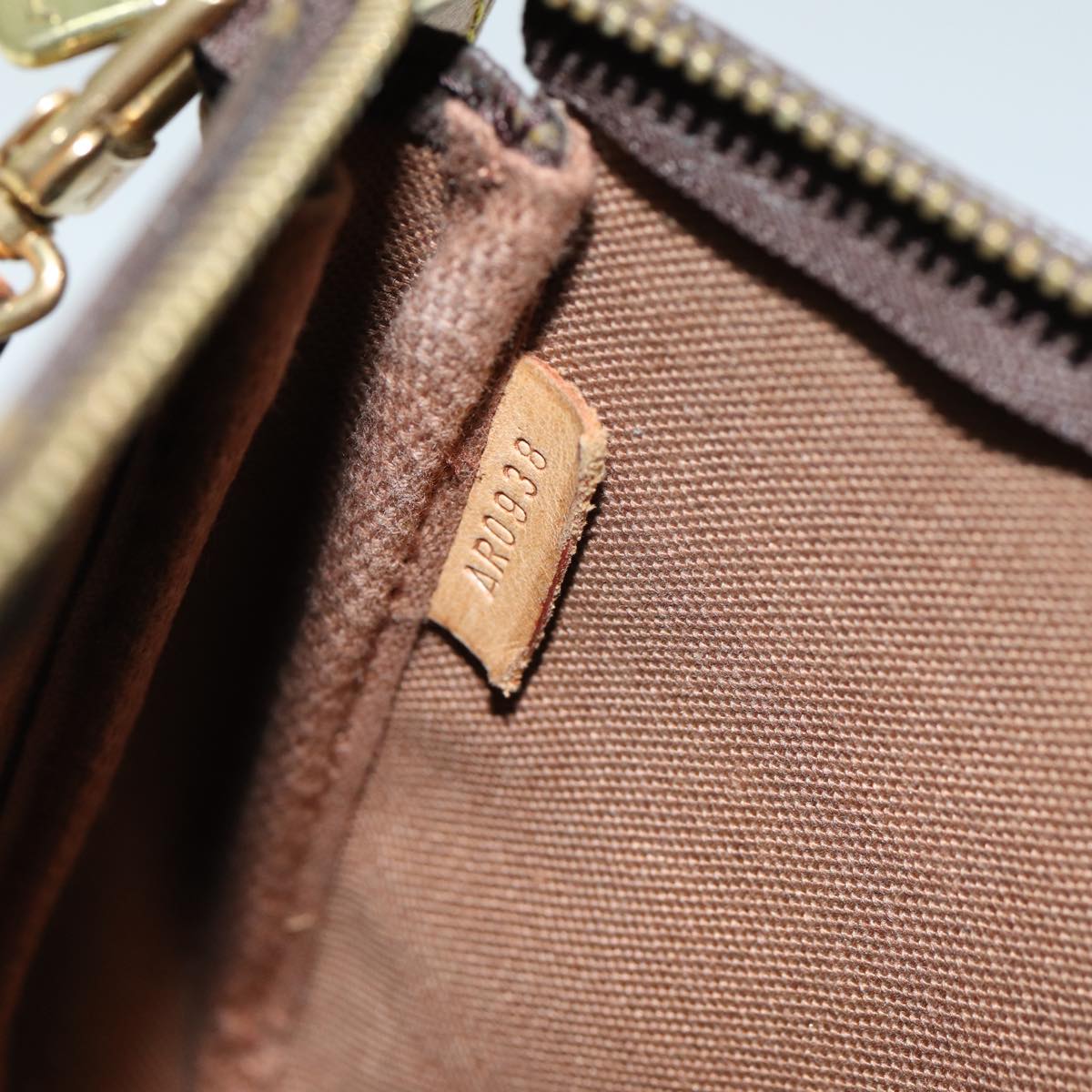 Louis Vuitton Pochette Accessoire  Canvas Clutch Bag