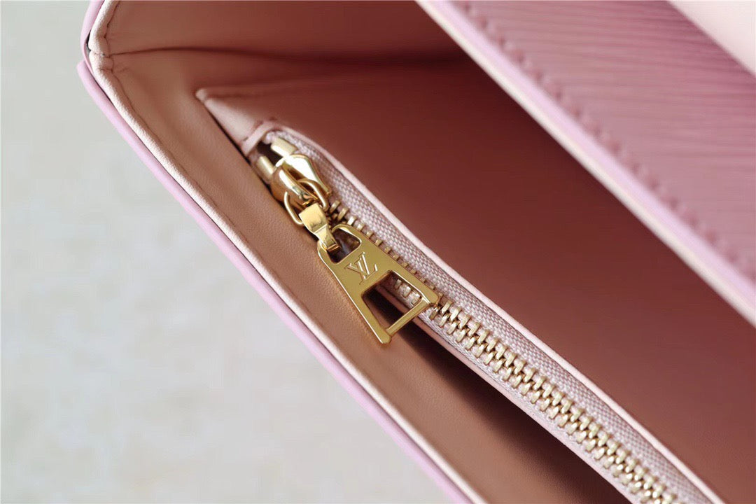Louis Vuitton Twist MM Epi Guimauve Purple For Women,  Shoulder And Crossbody Bags 9.1in/23cm Louis Vuitton