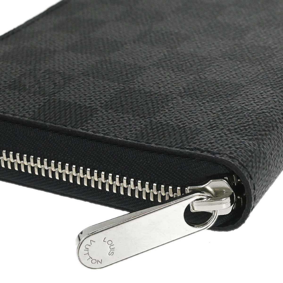 Louis Vuitton 2009 Damier Graphite Zippy Organizer Wallet N63077
