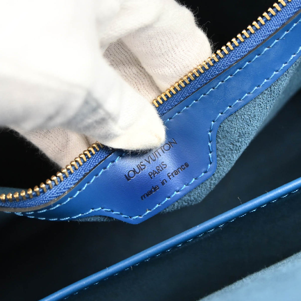 Louis Vuitton 1999 Blue Epi Lussac Shoulder Bag M52285