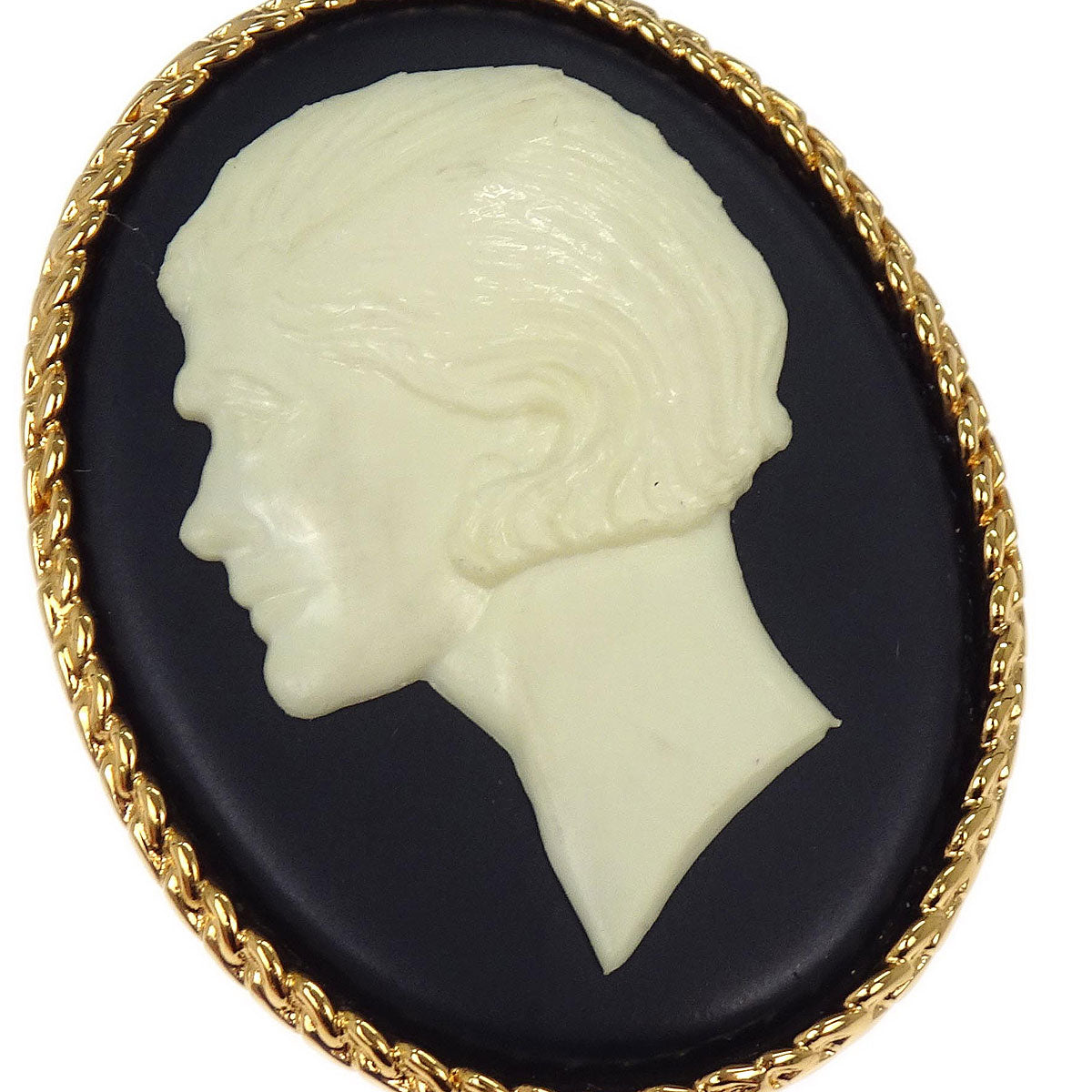 Chanel Cameo Oval Clip-On Earrings Gold