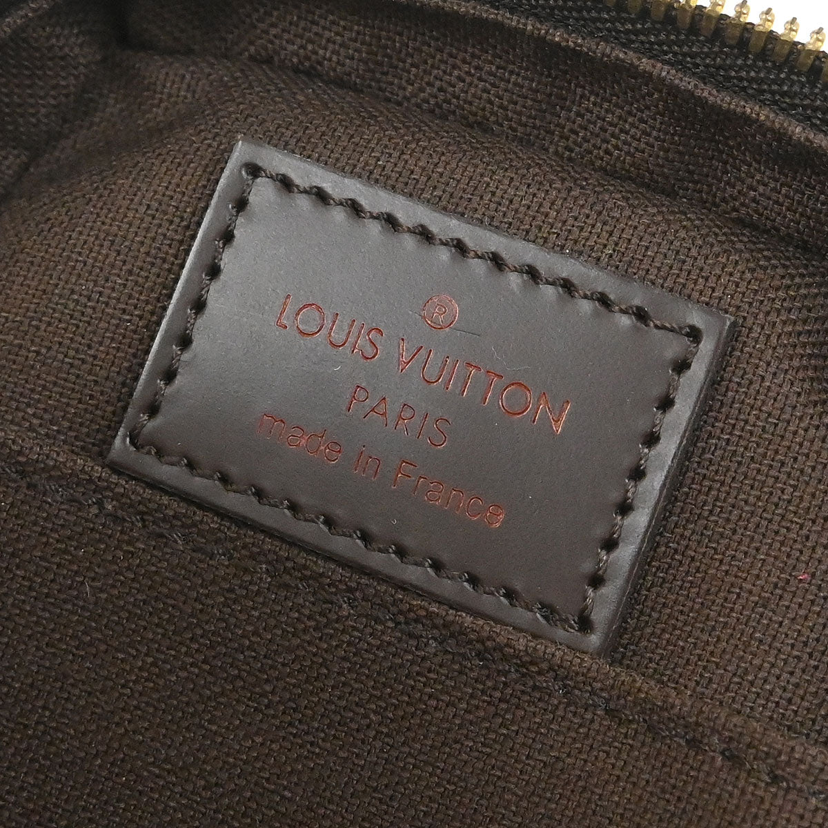 Louis Vuitton 2007 Damier Etui Okapi GM Shoulder Bag Pochette N61737