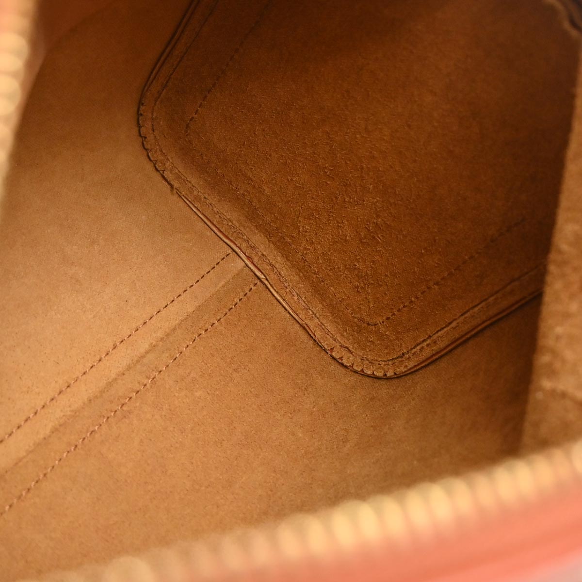 Louis Vuitton 1995 Brown Epi Speedy 25 Handbag M43013