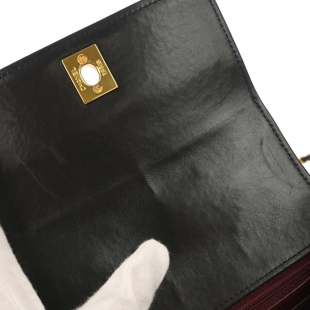 Chanel 1994-1996 Black Lambskin Straight Flap Shoulder Bag