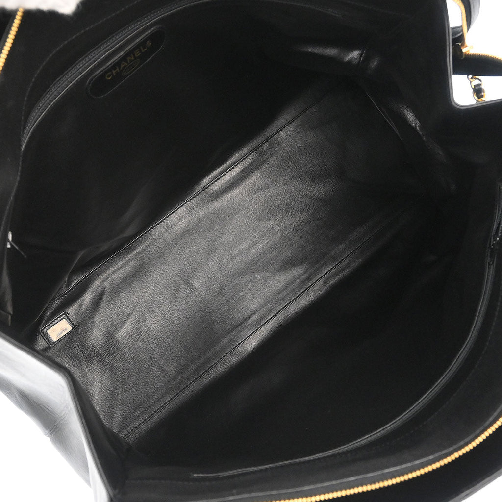 Chanel 1991-1994 Black Lambskin Bicolore Supermodel Shoulder Bag