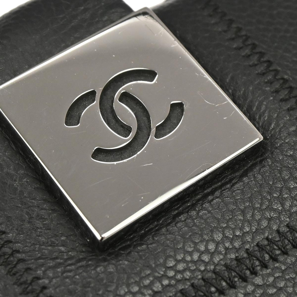 Chanel 2003-2004 Black Caviar Skin Choco Bar Handbag