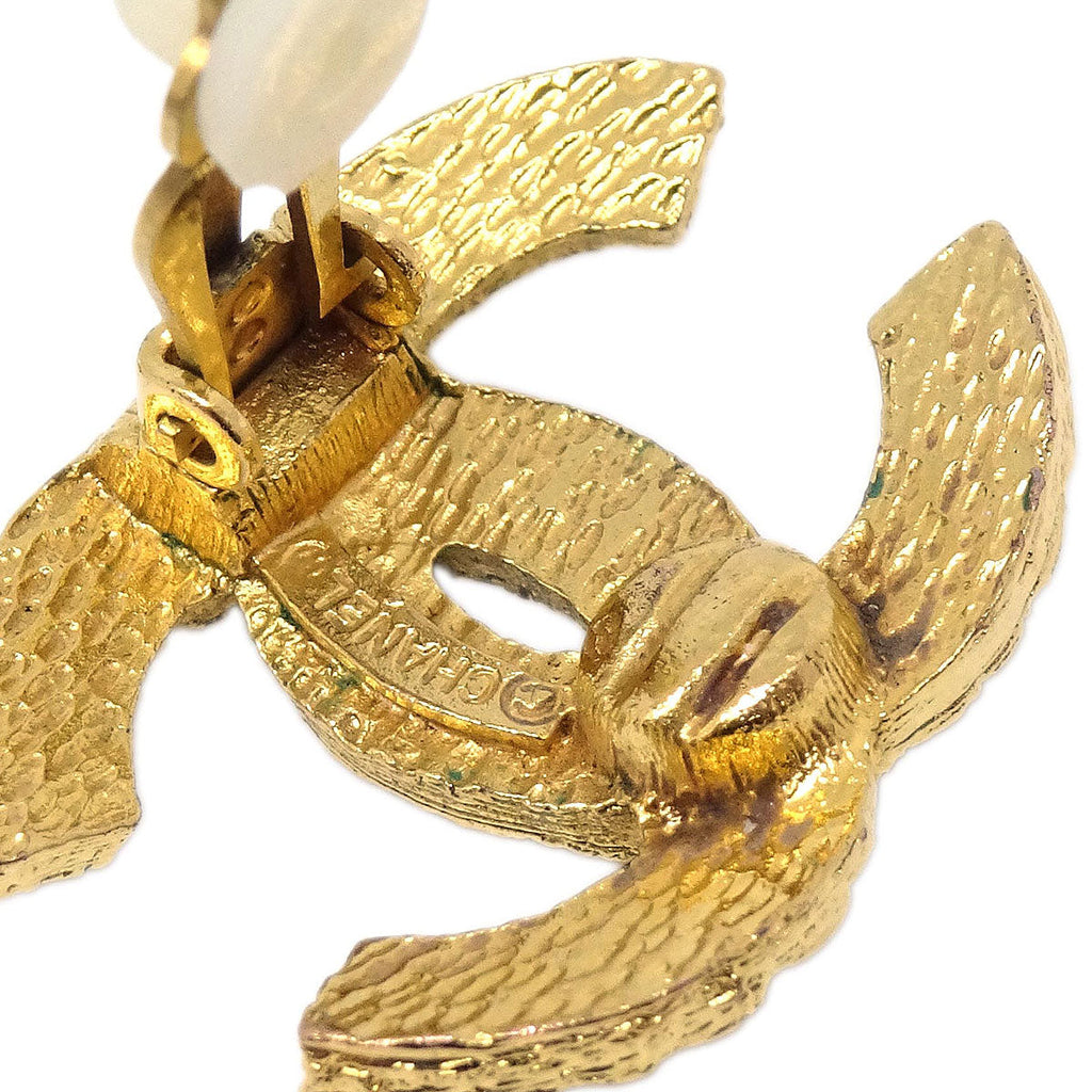 Chanel Gold CC Clip-On Earrings 2913