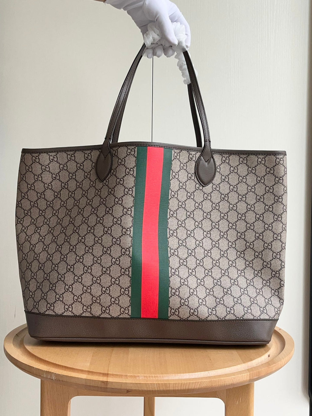 LB - Luxury Bags Gucci 581
