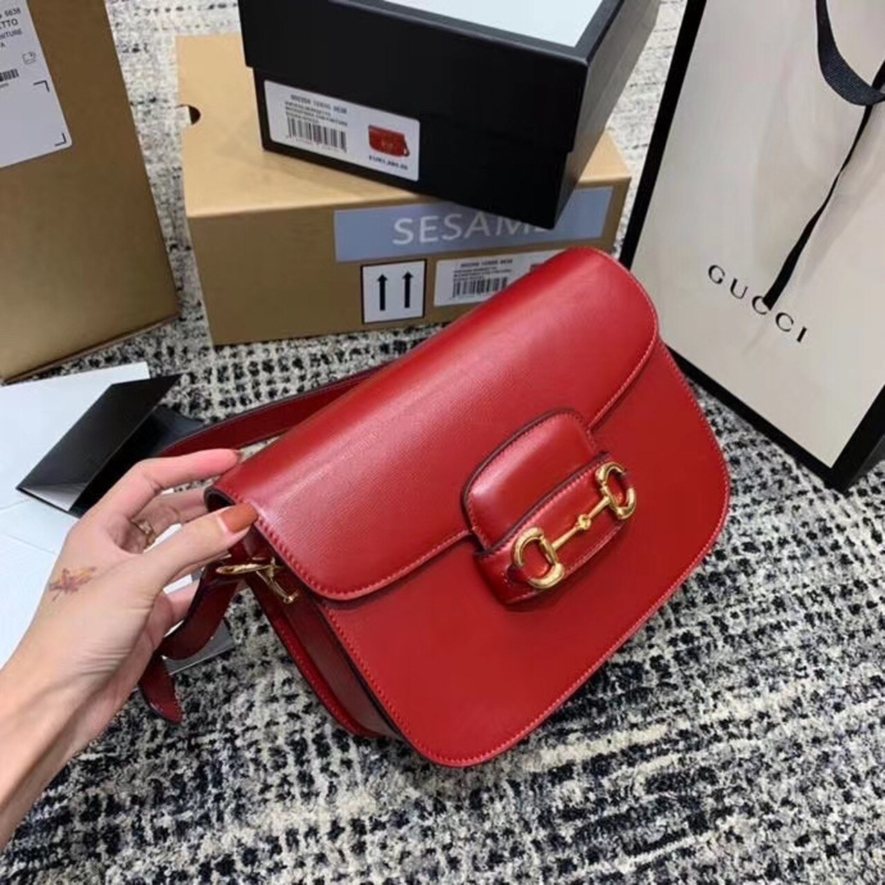 Horsebit 1955 Shoulder Bag Red Textured With A Vintage Effect For Women 9.8in/25cm Ã¢â‚¬Å½602204 1DB0G 6638