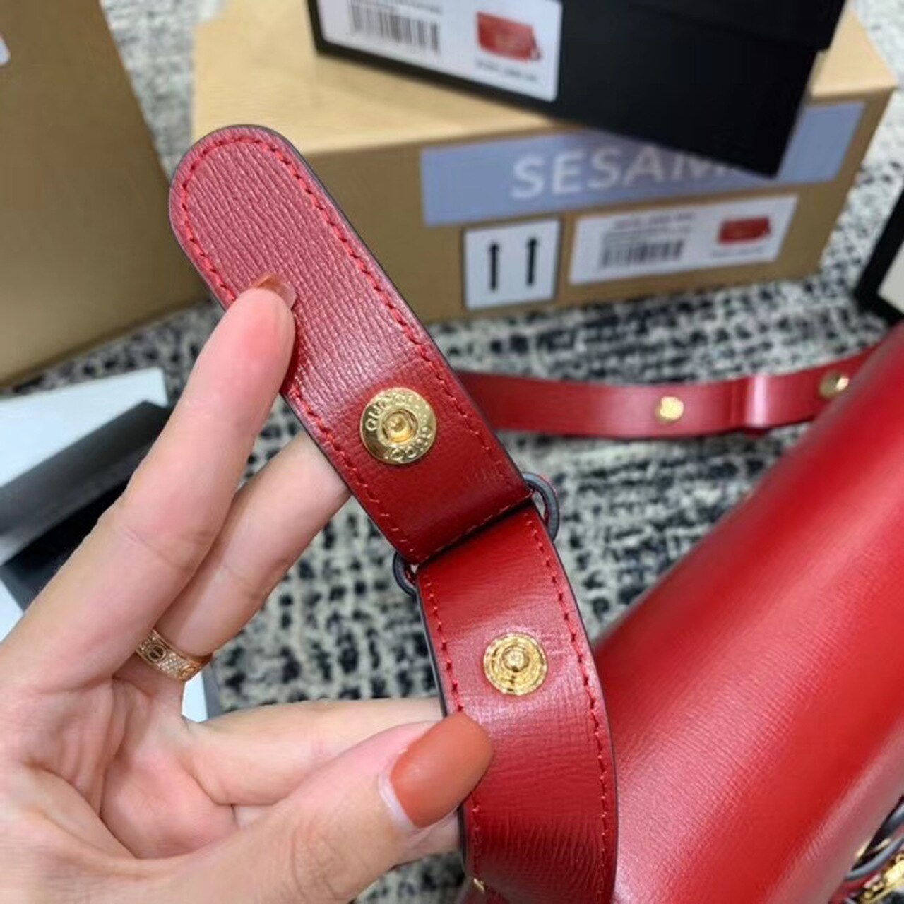Gucci Horsebit 1955 Shoulder Bag Red Textured With A Vintage Effect For Women 9.8in/25cm Gucci ‎602204 1DB0G 6638