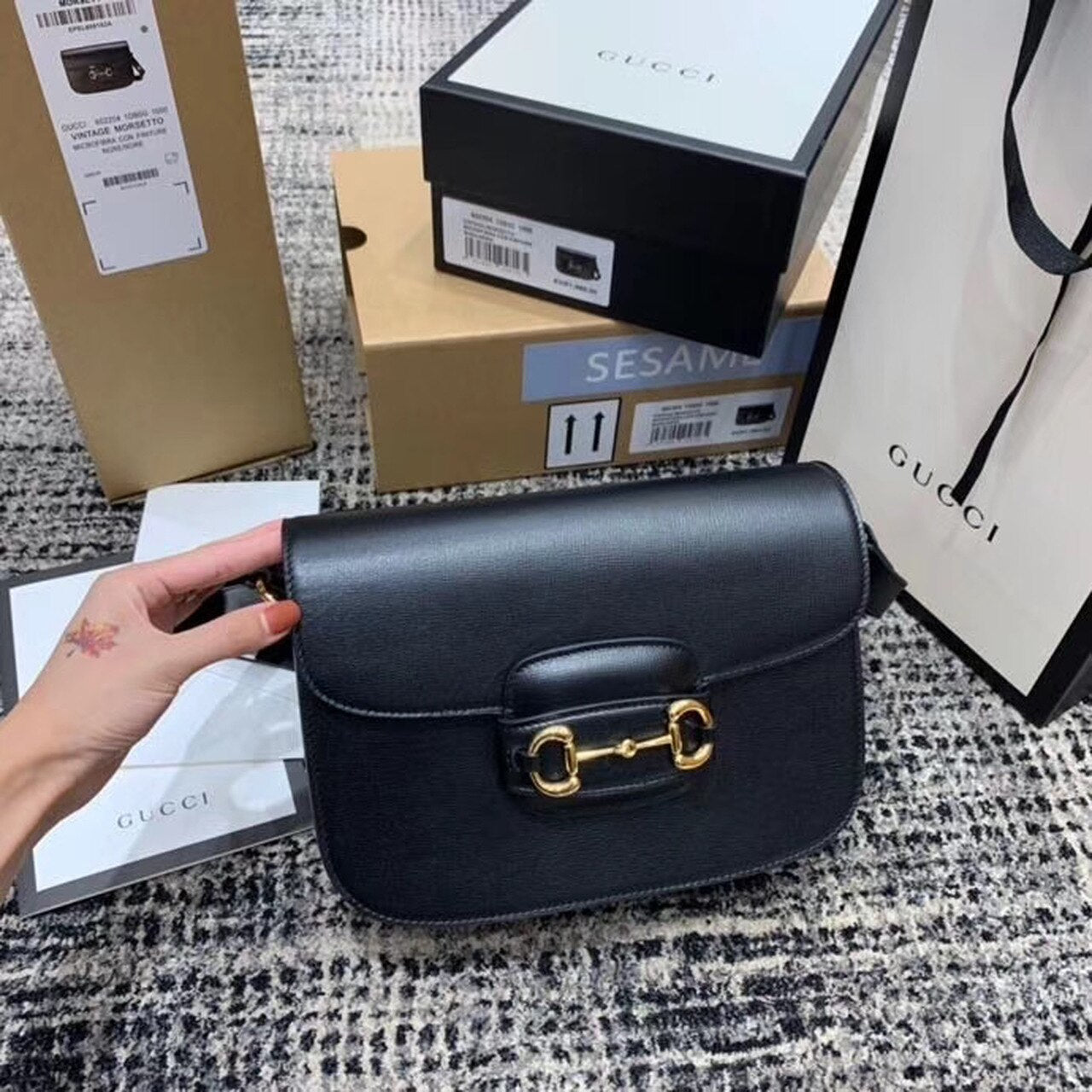 Gucci Horsebit 1955 Shoulder Bag Black Textured With A Vintage Effect For Women 9.8in/25cm Gucci ‎602204 1DB0G 1000