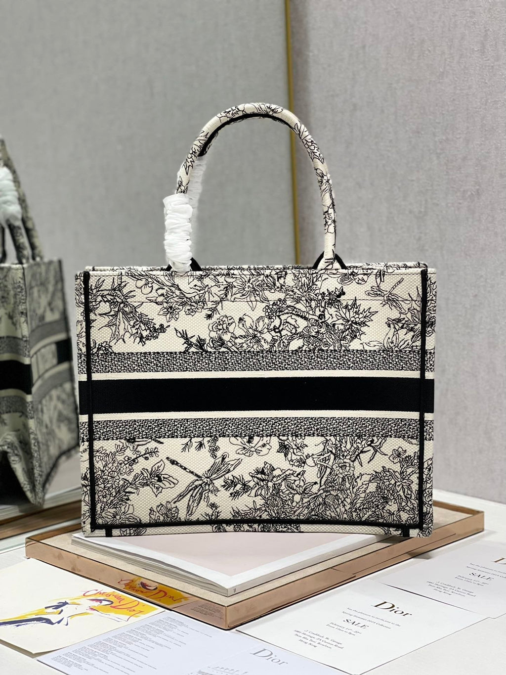 Dior MeDiorum Book Tote Blue Toile de Jouy Flowers Embroidery, Blue/White, For Women Women’s Handbags, Shoulder Bags, 36cm CD