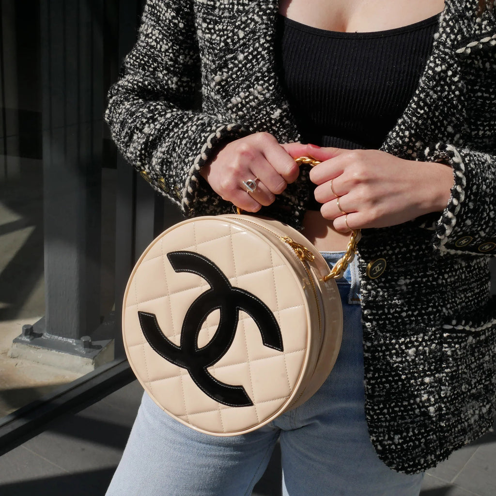 CHANEL 1995 Round Vanity Handbag