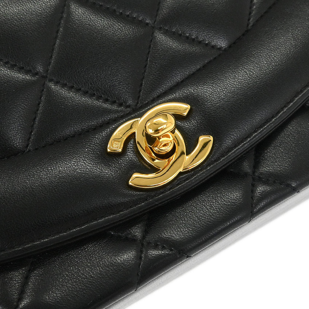 Chanel 1996-1997 Black Lambskin Small Diana Shoulder Bag