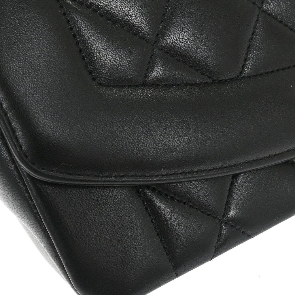 Chanel 1996-1997 Black Lambskin Small Diana Shoulder Bag