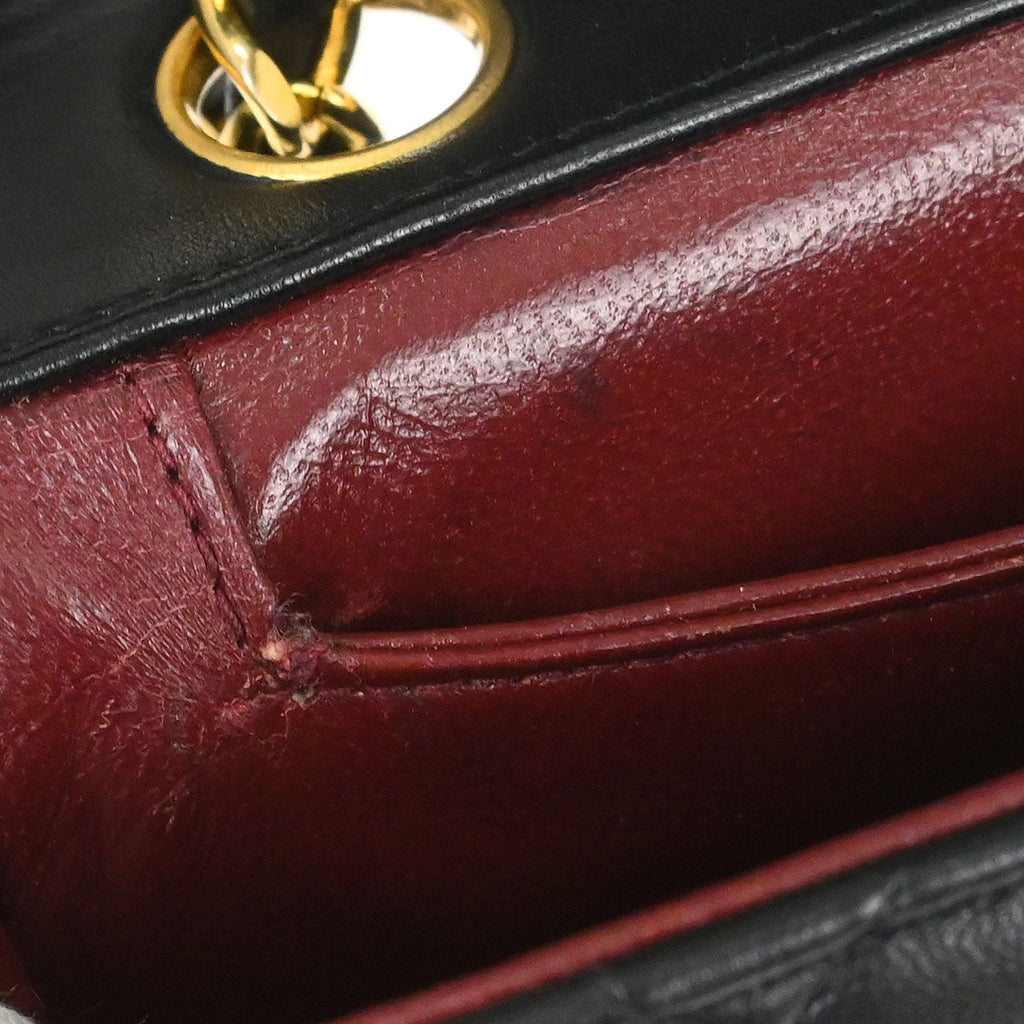 Chanel 1989-1991 Black Lambskin Single Flap Shoulder Bag
