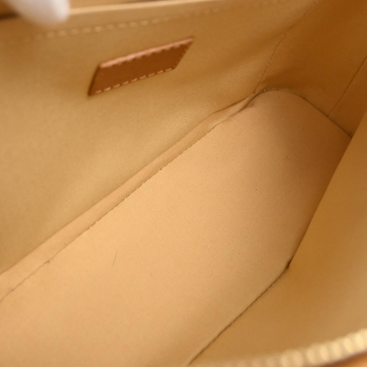 Louis Vuitton 2004 Beige Monogram Mini Lucille PM Handbag M92684