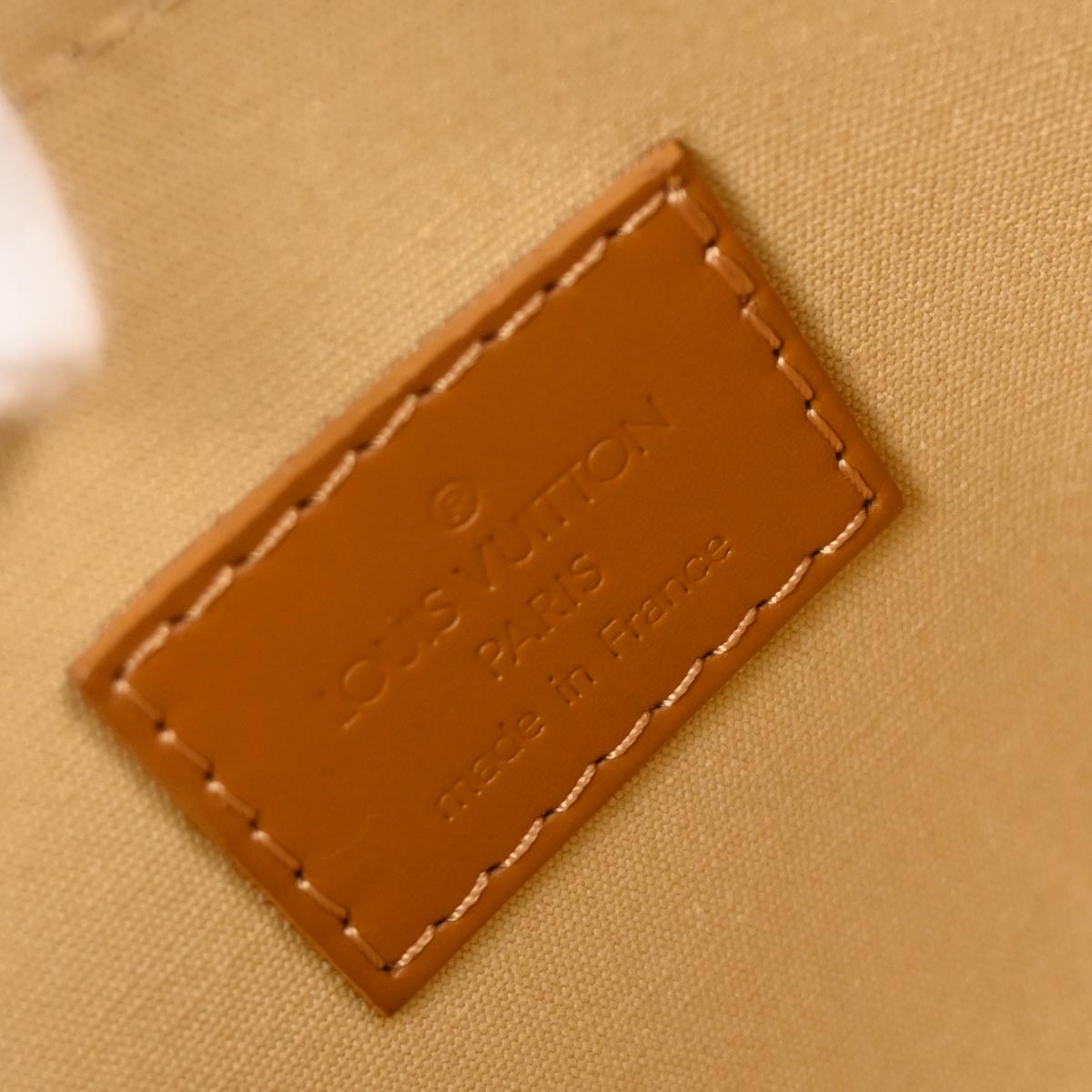 Louis Vuitton 2004 Beige Monogram Mini Lucille PM Handbag M92684