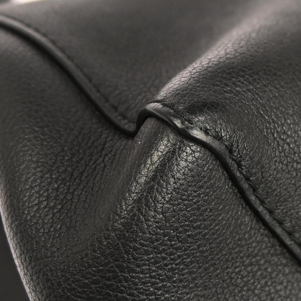 Louis Vuitton 2015 Black Cartable Lockme II 2way Shoulder Handbag M50250