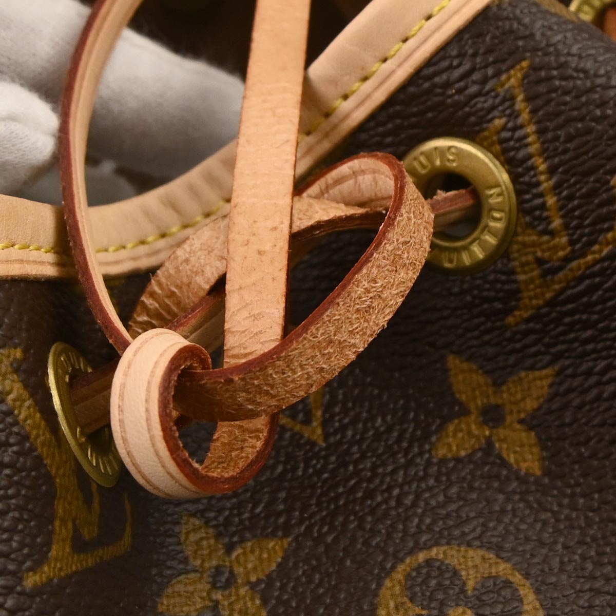 Louis Vuitton 2006 Monogram Montsouris MM Backpack M51136