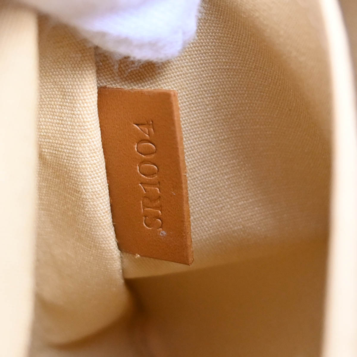 Louis Vuitton 2004 Beige Monogram Mini Lin Lucille PM Handbag