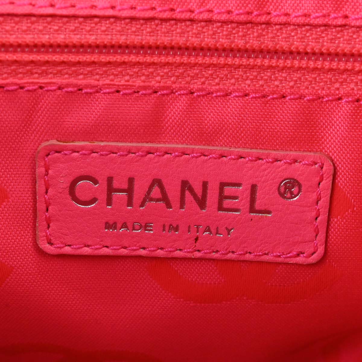 Chanel 2003-2004 Black Calfskin Cambon Ligne Tote Handbag