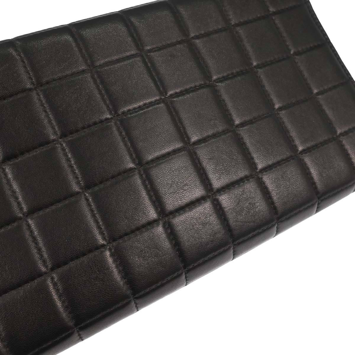 Chanel 2000-2002 Black Lambskin Choco Bar Straight Flap Shoulder Bag