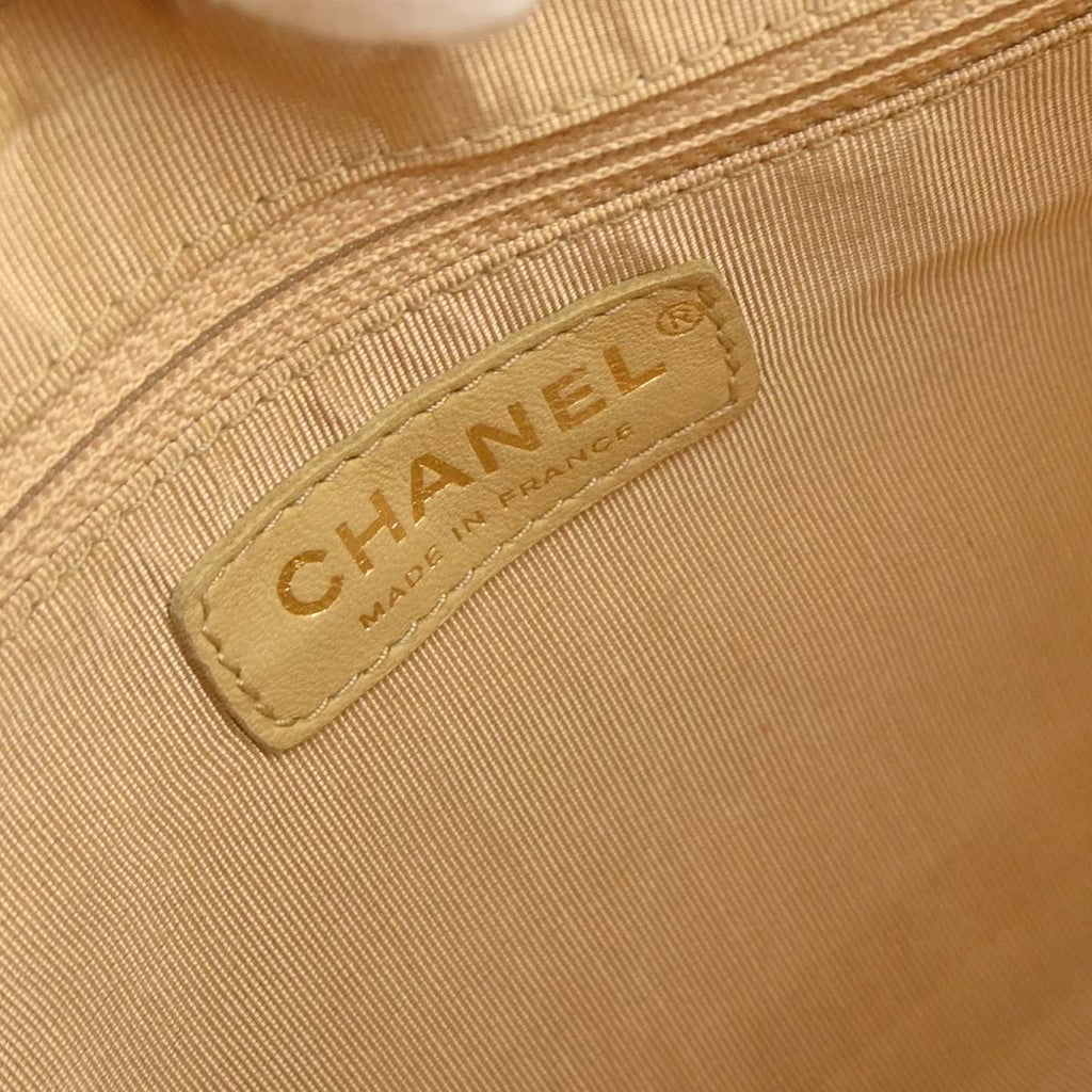 Chanel 2002-2003 Salmon Pink Caviar Skin Shoulder Bag
