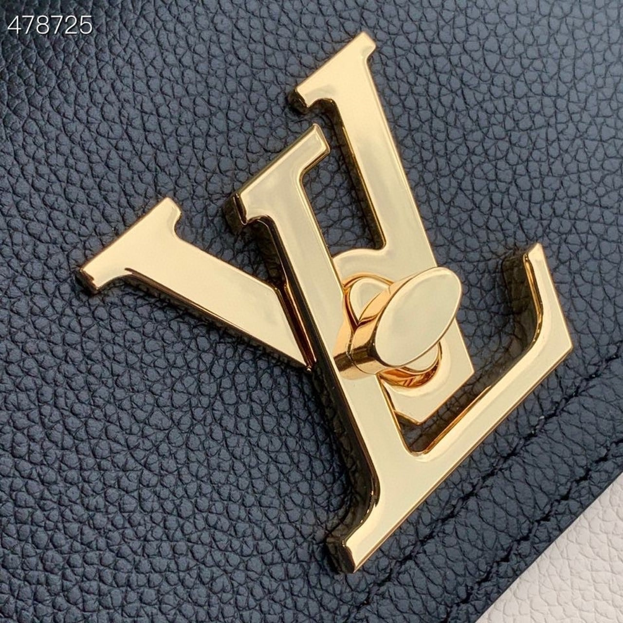 Louis Vuitton Lockme Tender Bag Black For Women, WomenÃƒÂ¢Ã¢â€šÂ¬Ã¢â€žÂ¢s Handbags, Shoulder And Crossbody Bags 7.5in/19cm Louis Vuitton M58557