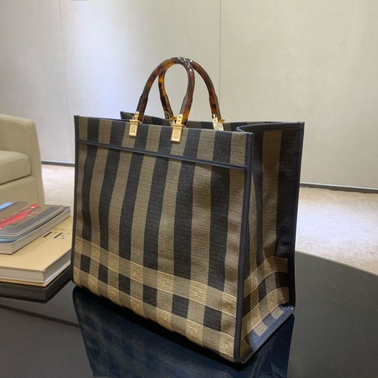 Sunshine Large Canvas Tote Bag Brown For Women, Women’s Handbags, Shoulder Bags 15.7in/40cm FF 8BH372ABottega VenetaTF1BAH