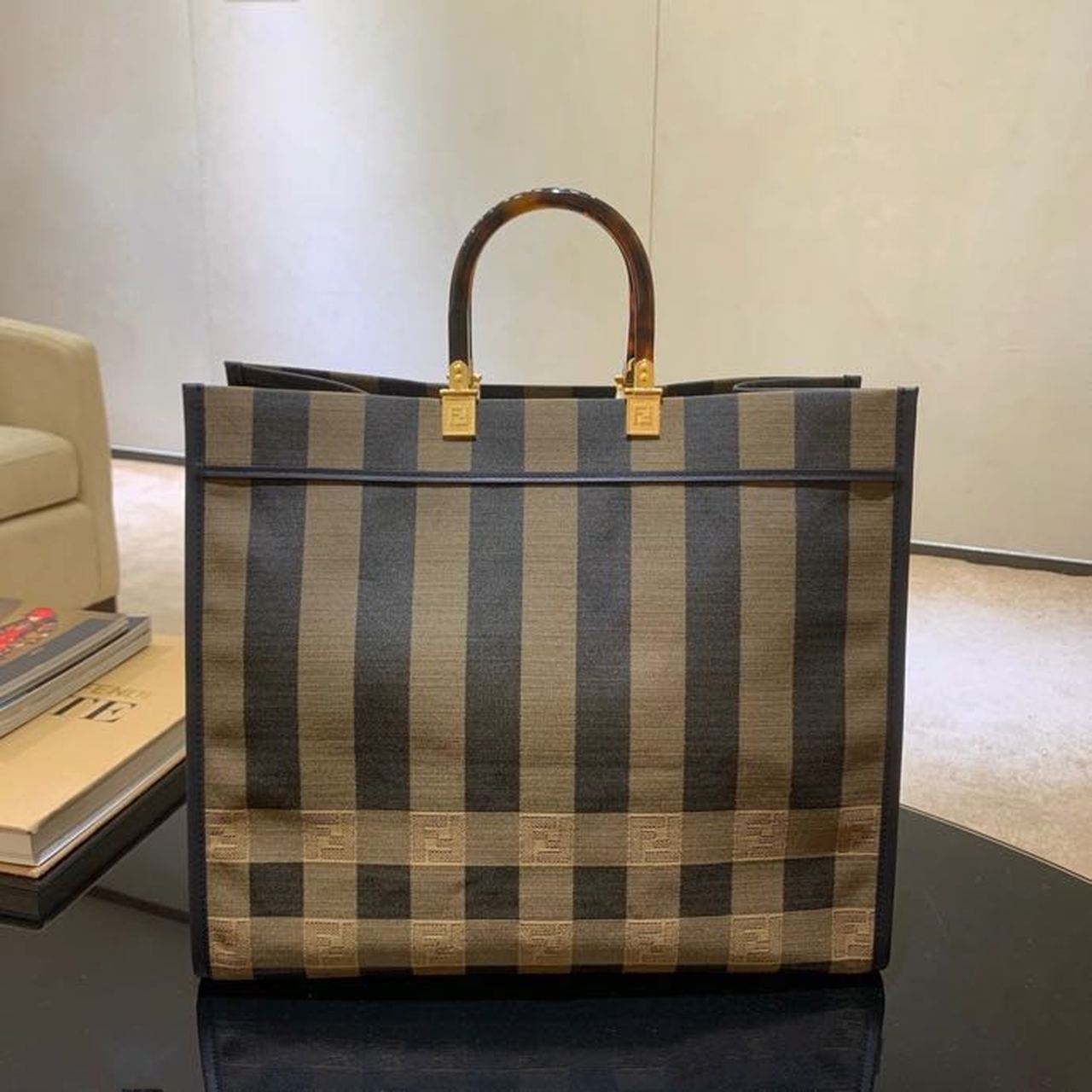 Sunshine Large Canvas Tote Bag Brown For Women, Women’s Handbags, Shoulder Bags 15.7in/40cm FF 8BH372ABottega VenetaTF1BAH